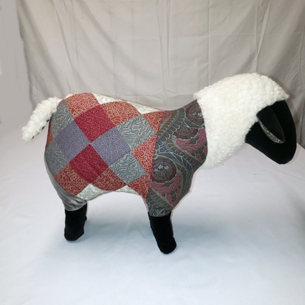 Handcrafted Standing Sheep - Primitive Folk Art Quilt Patchwork 16” Vintage - Picture 3 of 6